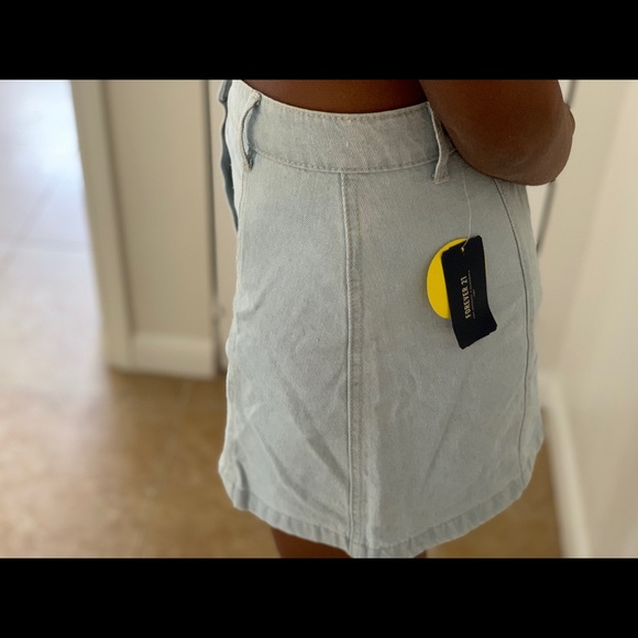 Blue Corduroy skirt from forever 21 - Picture 4 of 4